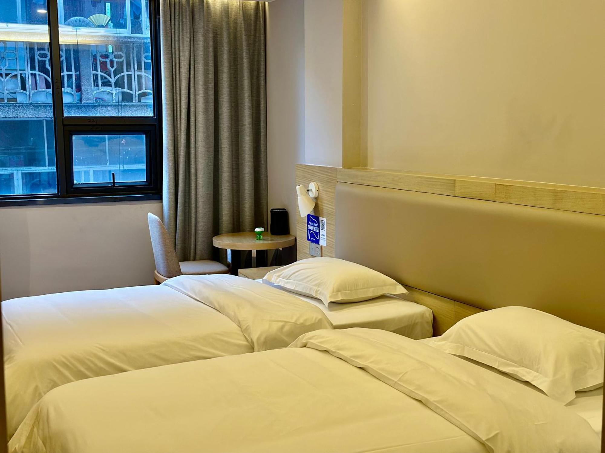 Guilin Tree Hotel Exterior photo