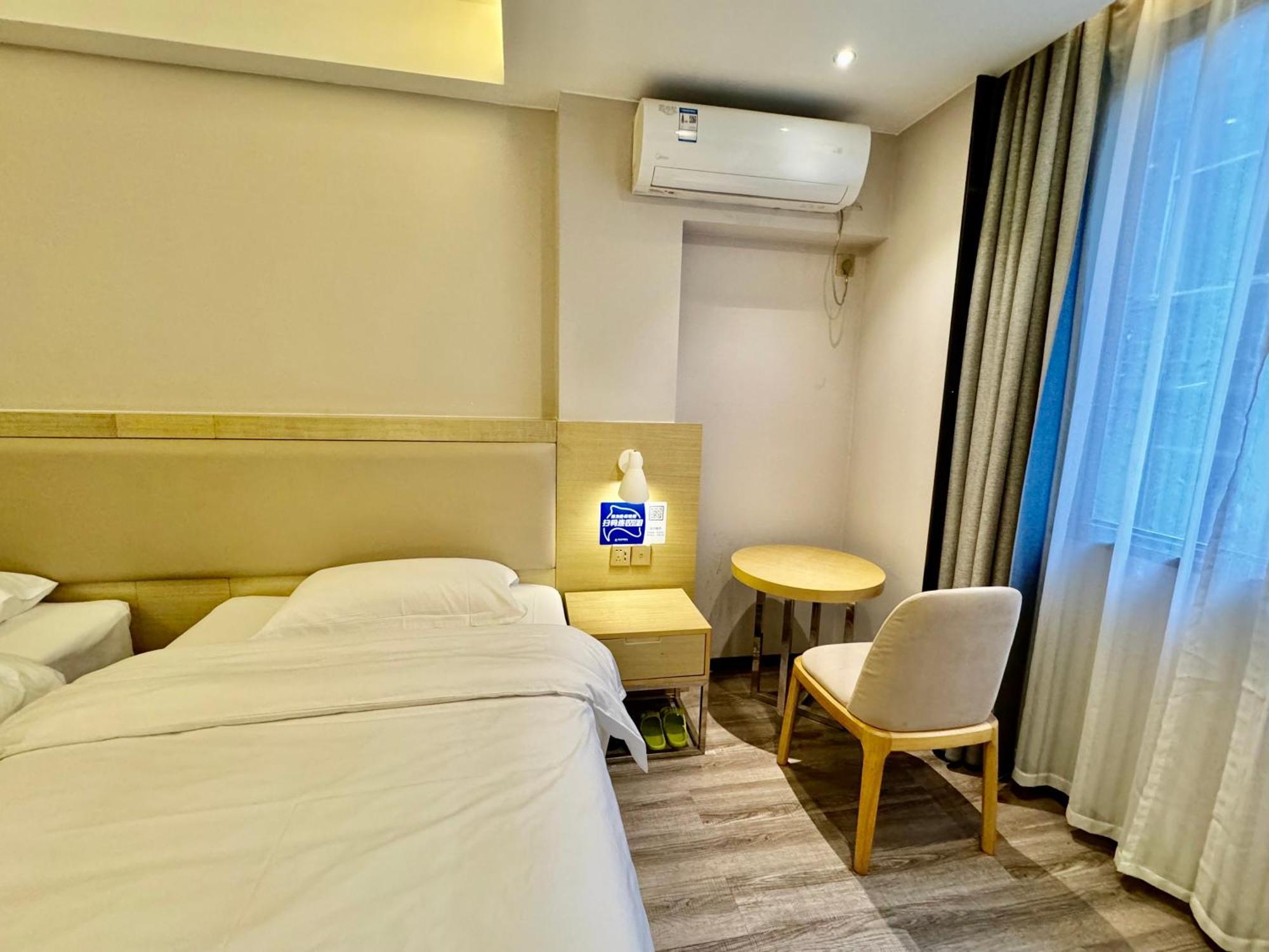 Guilin Tree Hotel Exterior photo