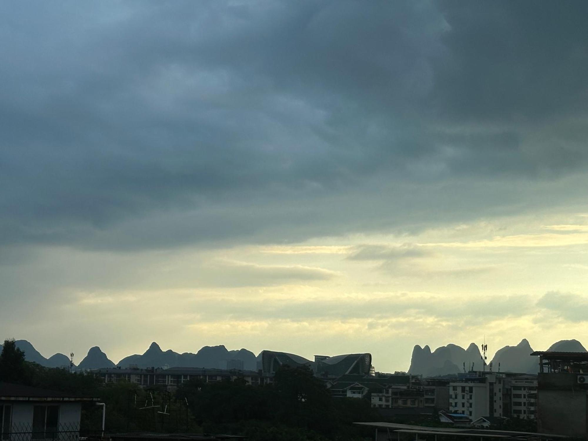 Guilin Tree Hotel Exterior photo