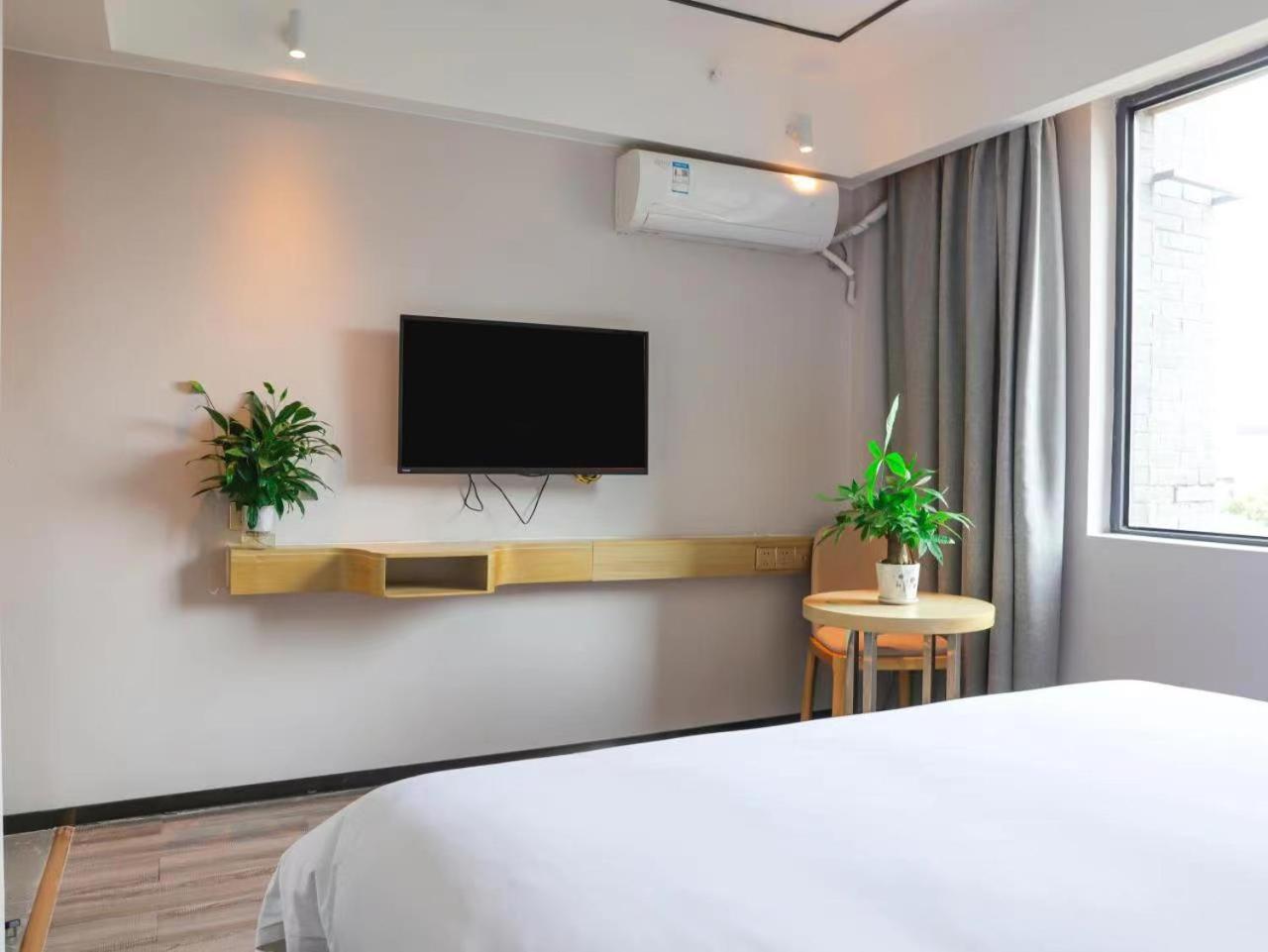 Guilin Tree Hotel Exterior photo